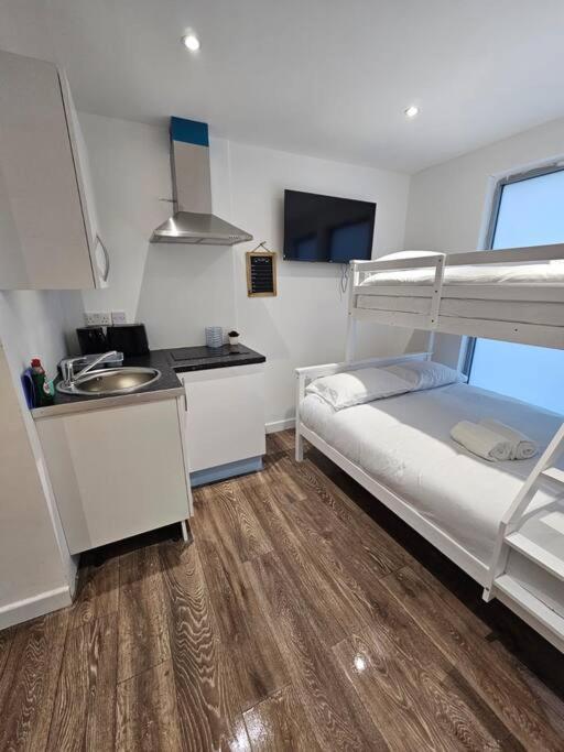 Ideal Studio In Delta Croydon Dpg3 Bagian luar foto